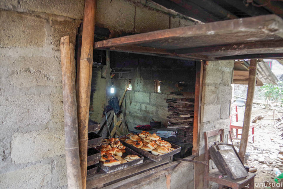 ポカラのパン屋